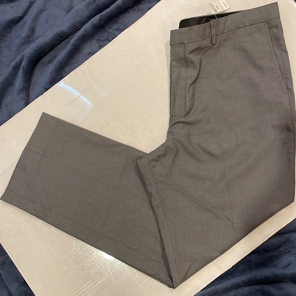 Banana Republic men’s standard dress pants 38/32 NWT